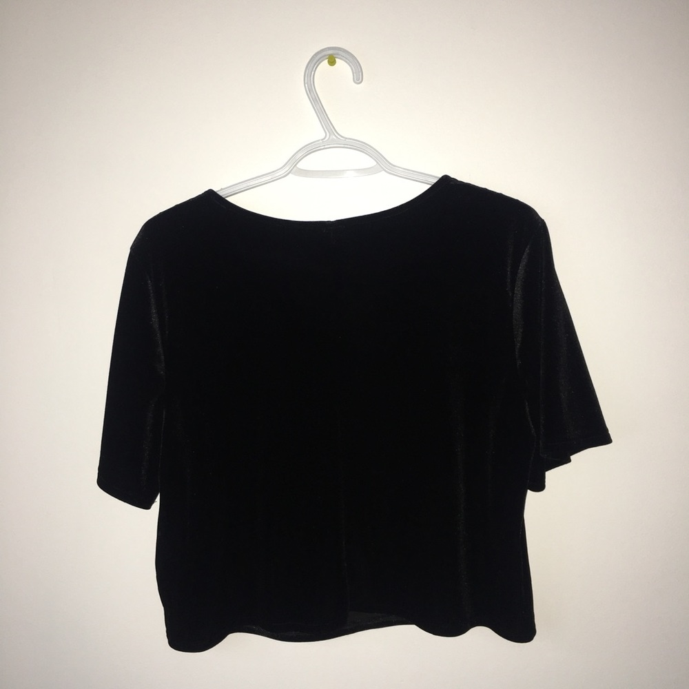 Embroidered Crop Top - Picture 2 of 2